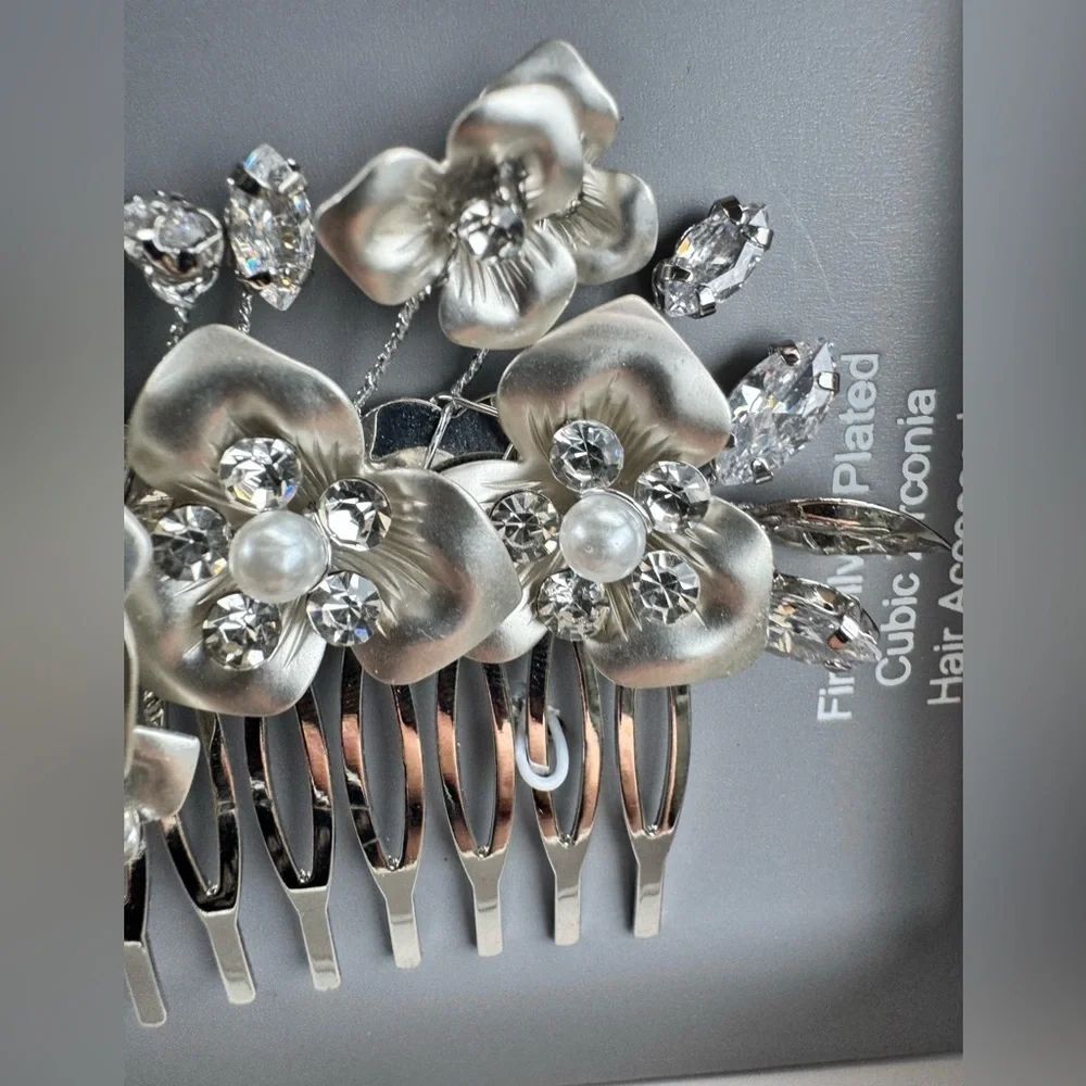 Believe by Brilliance Fine Sliver Plated Hair Comb with Genuine Cubic Zirconi...